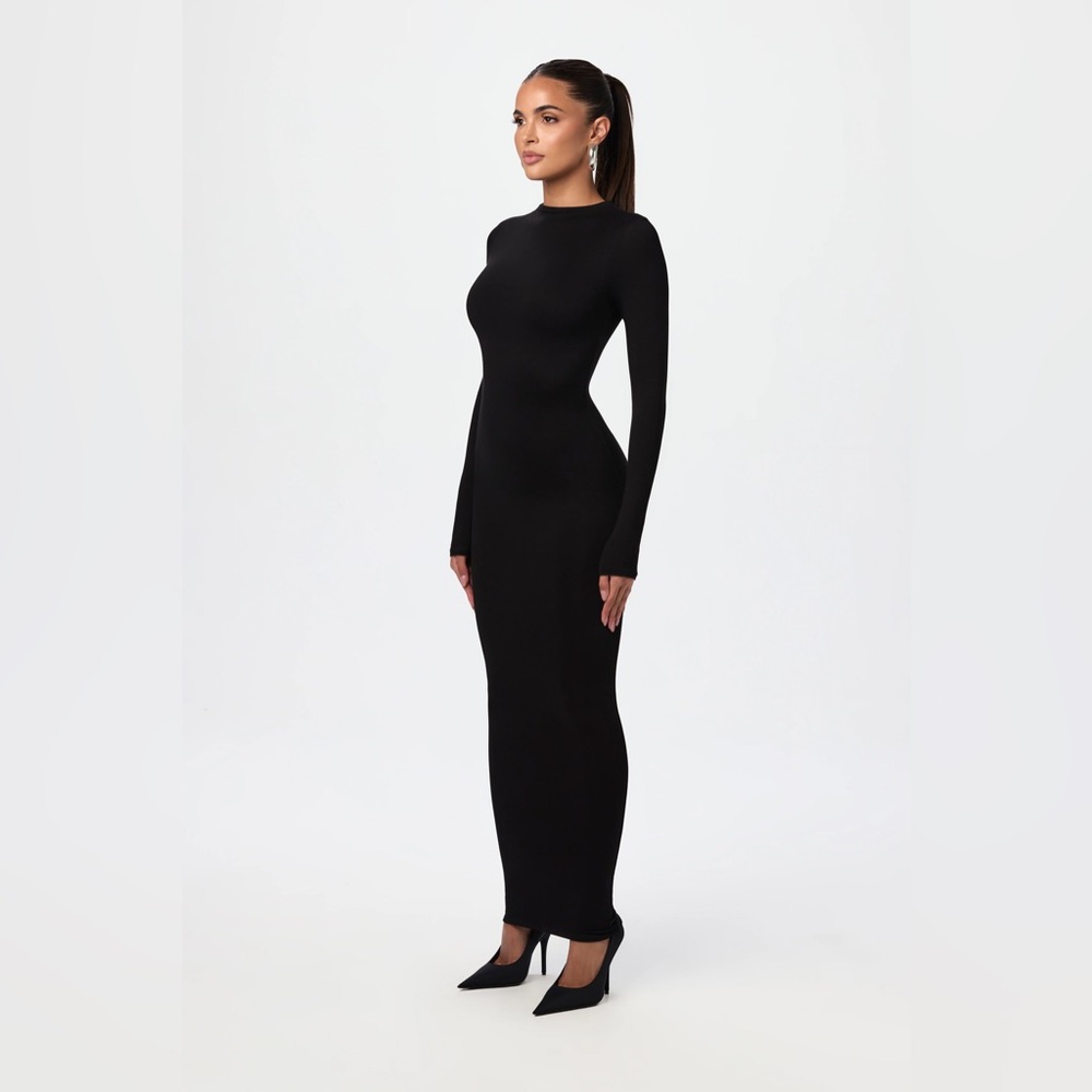Naked Wardrobe Bare Maxi Dress in Black - size XS